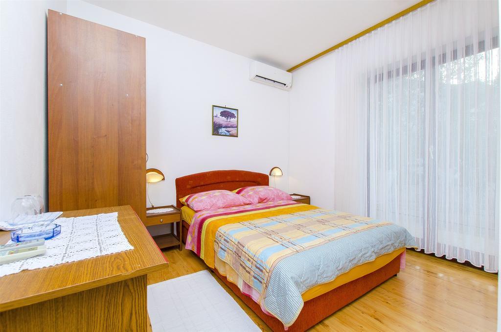 Apartman And Iva Trogir