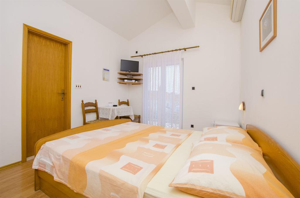Apartman And Iva Trogir