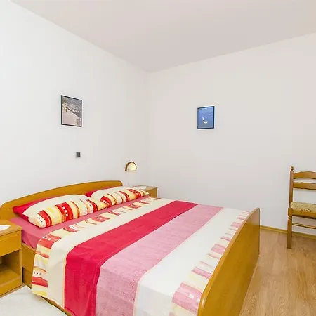 Apartments And Rooms Iva Trogir Extérieur photo