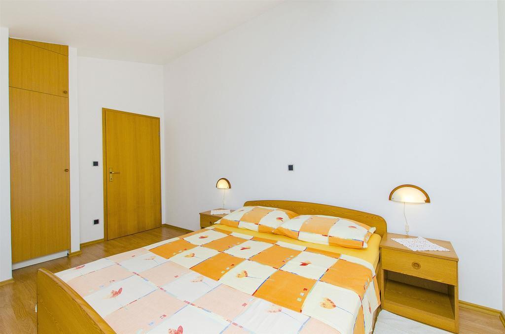 Apartment And Iva *
