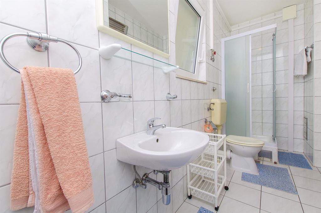 And Iva Apartment *