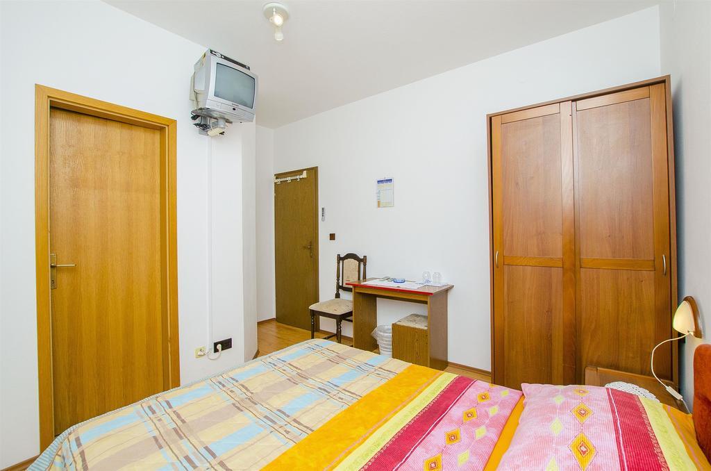 And Iva Appartement *
